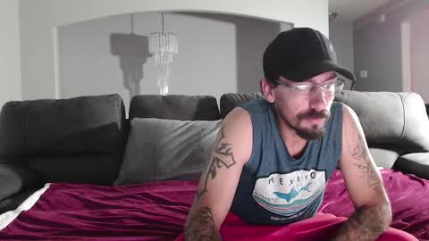 xxbradxx604 online show from 09-30-25, 02:22