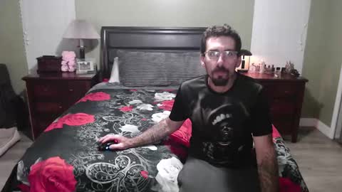 xxbradxx604 online show from 10-02-25, 03:13