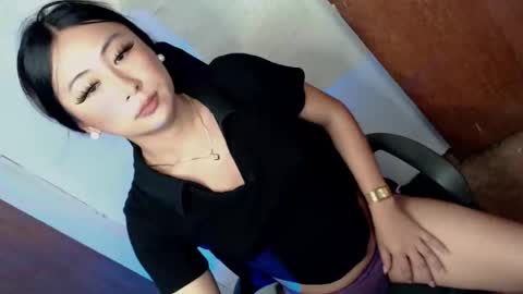 Janae online show from 11-23-25, 02:33