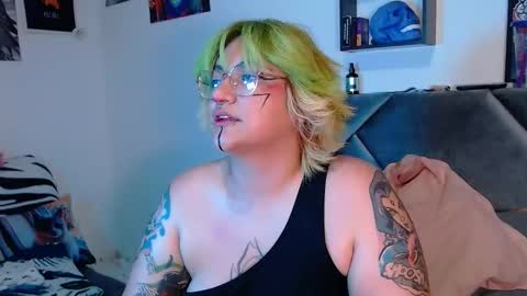 xxgreengoodxx online show from 01-11-26, 01:21