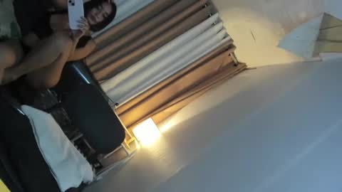 xxjasminfoxxx online show from 12-04-25, 06:16