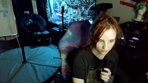 Lilith online show from 04-21-26, 01:42