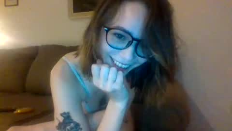 Snapshot of xxlily_monroexx chatting on 11-03-25, 04:36 xxlily_monroexx online show from 11-03-25, 04:36