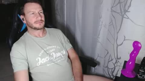 Snapshot of xxmettexx chatting on 12-07-24, 11:23 xxmettexx online show from 12-07-24, 11:23