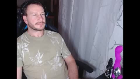 Snapshot of xxmettexx chatting on 01-26-25, 10:02 xxmettexx online show from 01-26-25, 10:02