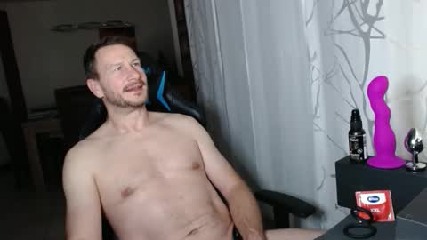 Snapshot of xxmettexx chatting on 01-31-26, 11:36 xxmettexx online show from 01-31-26, 11:36