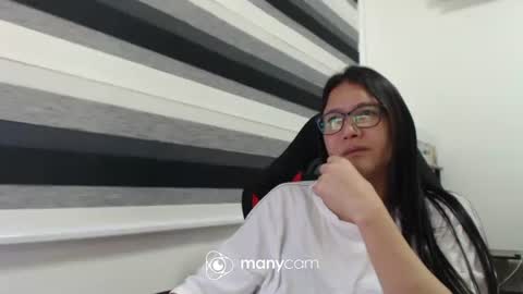 Snapshot of xxmonsterbigcockxx chatting on 11-07-25, 02:39 Kaycee online show from 11-07-25, 02:39