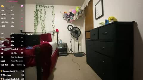 Nicole online show from 04-14-26, 03:12