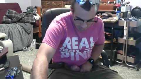 xxScubaStevexx online show from 10-28-25, 05:48