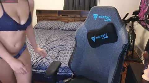 Snapshot of xxsexymami chatting on 03-08-26, 04:38 xxsexymami online show from 03-08-26, 04:38