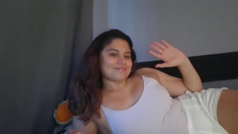 Sophi 3 online show from 02-12-26, 11:00