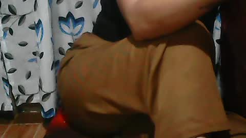 Snapshot of xxstacy_hottie chatting on 06-12-26, 02:10 xxstacy_hottie online show from 06-12-26, 02:10