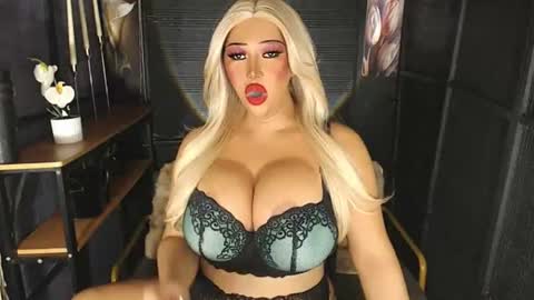 Snapshot of xxtastefullayeshaxx chatting on 07-20-26, 10:18 xxtastefullayeshaxx online show from 07-20-26, 10:18