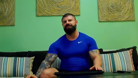 Xtream Leonard online show from 02-05-26, 07:35