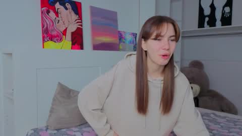 Eva online show from 03-06-26, 05:04