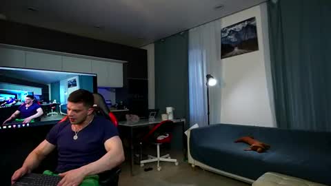     online show from 06-11-26, 07:12