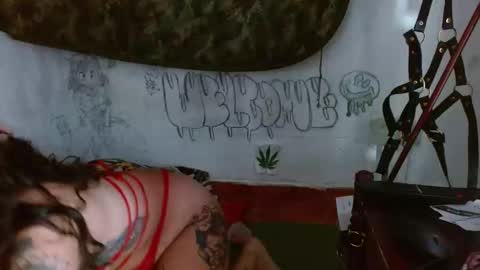 Snapshot of xxx_morena chatting on 12-10-24, 04:45 LILI online show from 12-10-24, 04:45