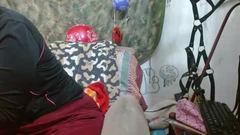 Snapshot of xxx_morena chatting on 12-16-24, 11:12 LILI online show from 12-16-24, 11:12