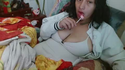 Snapshot of xxx_morena chatting on 02-24-25, 03:02 LILI online show from 02-24-25, 03:02