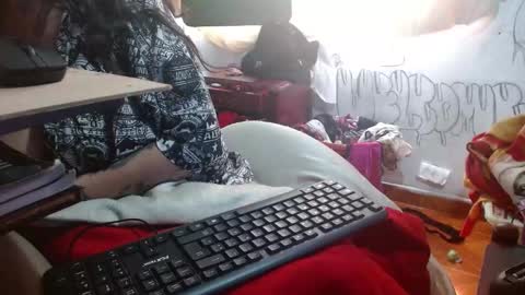 Snapshot of xxx_morena chatting on 03-09-25, 02:10 LILI online show from 03-09-25, 02:10