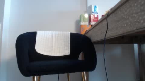 Lola online show from 03-05-25, 02:34