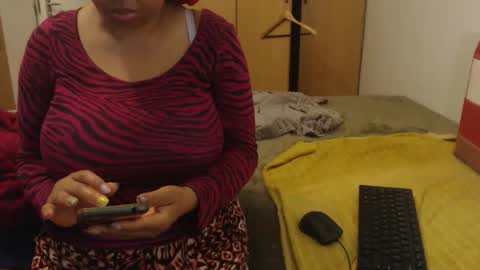 Ayanda online show from 04-27-26, 12:03