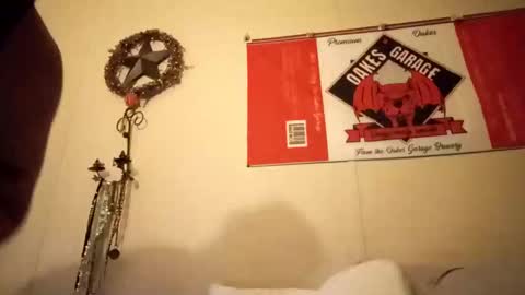 Snapshot of xxxcatdaddyxxx42ox chatting on 01-03-25, 03:05 xXxCatDaddyxXx online show from 01-03-25, 03:05