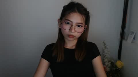 Snapshot of xxxforyouonlyxxx chatting on 02-17-25, 06:42 inday pinay online show from 02-17-25, 06:42