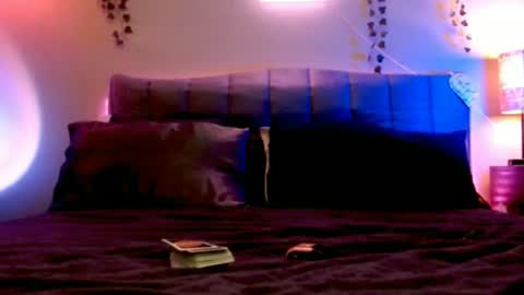 Snapshot of xxxgrillcheese chatting on 06-18-26, 10:19 XXXGrillCheese online show from 06-18-26, 10:19