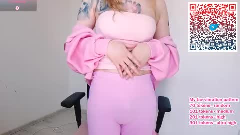 Snapshot of xxxhentaition chatting on 05-20-26, 07:36 Keira online show from 05-20-26, 07:36