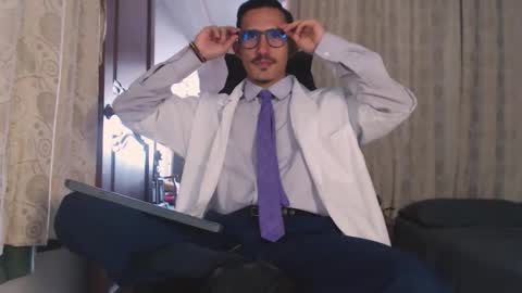 Snapshot of xxxhome_alonexxx chatting on 10-23-25, 07:56 Kev online show from 10-23-25, 07:56