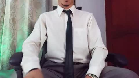 Snapshot of xxxhome_alonexxx chatting on 05-26-26, 08:05 Kev online show from 05-26-26, 08:05