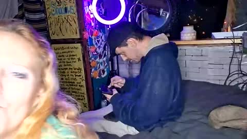 Snapshot of xxxqueenmandydickenz chatting on 11-26-25, 09:54 XXXQueenMandyDickenz online show from 11-26-25, 09:54