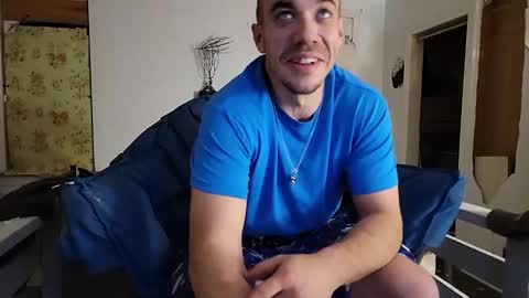 ScubaSteve online show from 01-09-25, 05:44