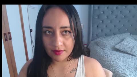 Snapshot of xxxvenus888 chatting on 03-06-25, 05:33 Lunhaa online show from 03-06-25, 05:33