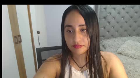 Snapshot of xxxvenus888 chatting on 03-08-25, 10:56 Lunhaa online show from 03-08-25, 10:56