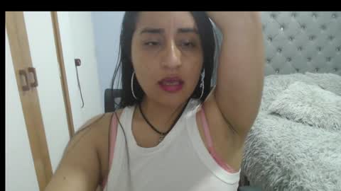 Snapshot of xxxvenus888 chatting on 03-09-25, 01:56 Lunhaa online show from 03-09-25, 01:56