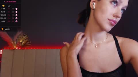 Lori online show from 12-12-24, 09:15