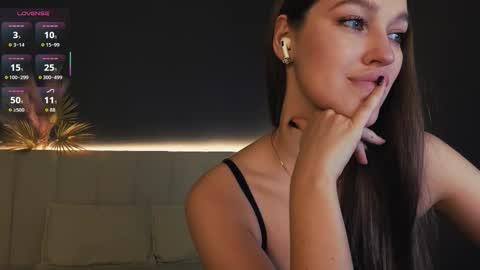 Lori online show from 11-29-25, 09:51