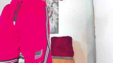 Sr. Y0ung Master online show from 11-20-25, 02:45