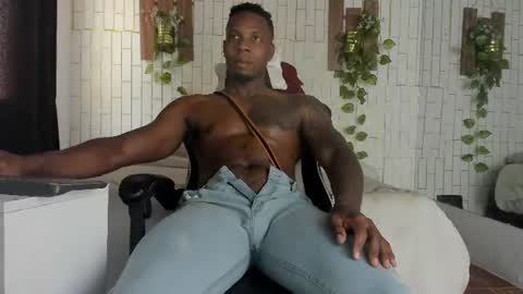 Snapshot of yacksson_lawrence chatting on 08-02-26, 02:26 yacksson_lawrence online show from 08-02-26, 02:26