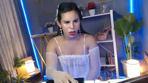 Snapshot of yakarena chatting on 10-08-25, 10:24 yakarena online show from 10-08-25, 10:24