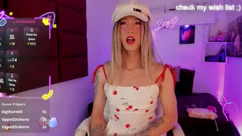 Snapshot of yakitai chatting on 02-07-26, 06:28 Yaki online show from 02-07-26, 06:28