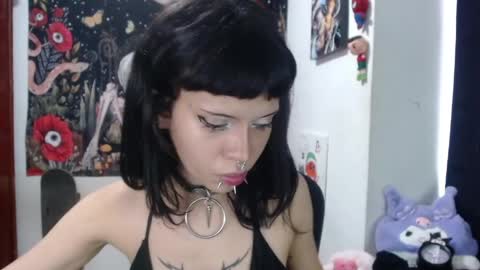 Snapshot of yami_star chatting on 04-29-26, 10:16 yami online show from 04-29-26, 10:16