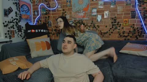 Snapshot of yami_yami_yami chatting on 12-03-24, 06:06 Mia and Andry online show from 12-03-24, 06:06