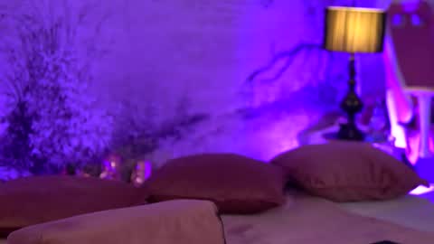 Yamira online show from 11-20-25, 07:13