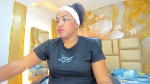 Naomi online show from 02-18-26, 07:32