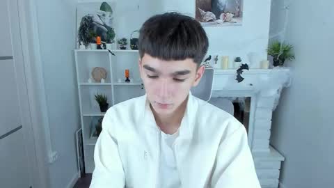 yamitwink online show from 11-01-25, 08:22