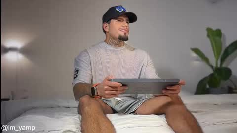 yamp sambrano online show from 02-11-26, 11:54