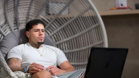 yamp sambrano online show from 04-21-26, 10:12